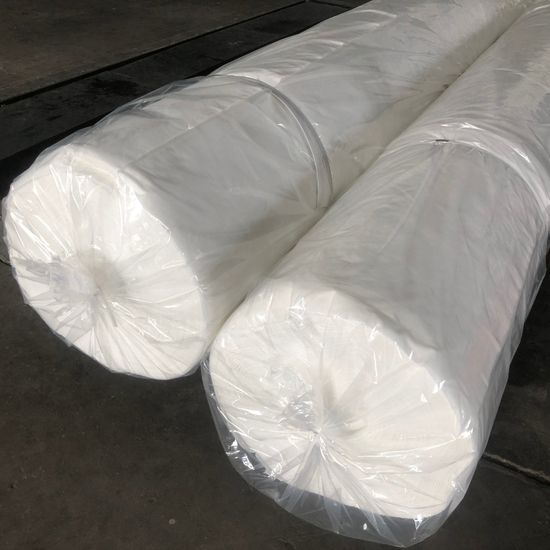 Uimarishaji wa msingi na nyuzi za kinga za polyester iliyochomwa kwa sindano ya geotextile isiyo ya kusuka.