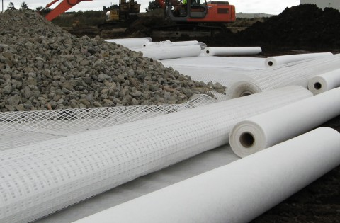 White Nonwoven Polypropen Geotextile Kwa Ulinzi wa Mteremko