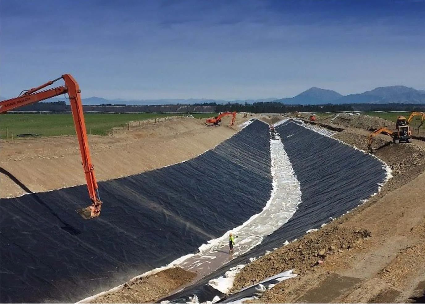 Géomembrane en polyéthylène haute densité anti-infiltration pour bassin